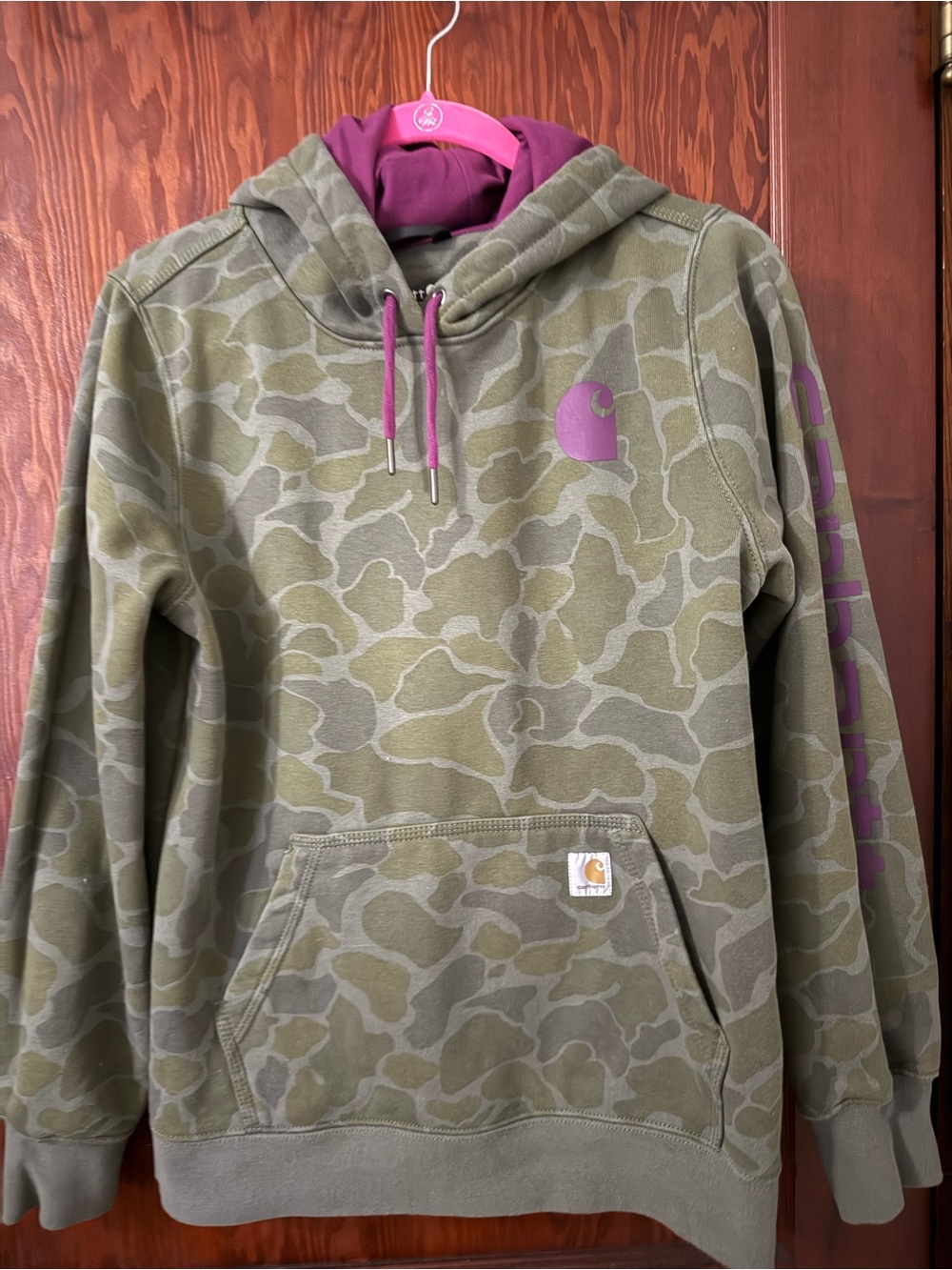 Carhartt Womens M Olive Camo Hooded Sweatshirt with Purple Accents